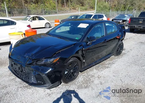 2026 Toyota Camry Se z USA, uszkodzony, nr VIN 4T1DAACK1TU654645